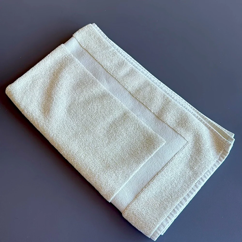 Coyuchi Bath Mat in mint color